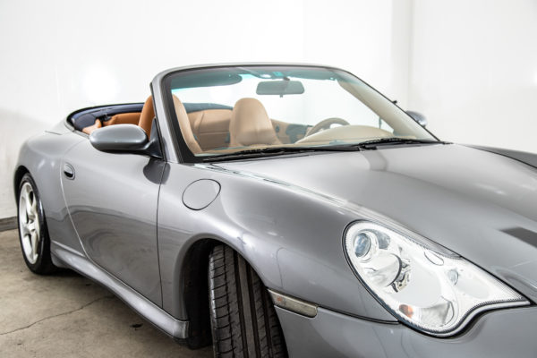 911 カレラ4Sカブリオレ