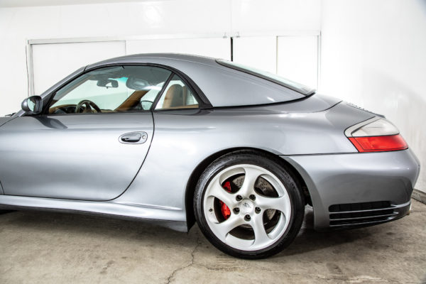 911 カレラ4Sカブリオレ