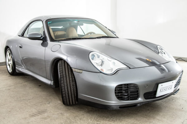 911 カレラ4Sカブリオレ