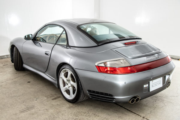 911 カレラ4Sカブリオレ