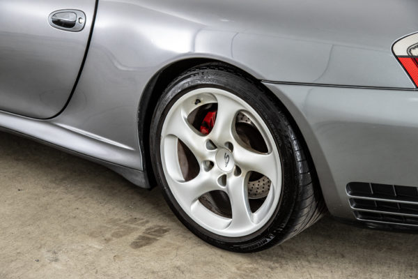 911 カレラ4Sカブリオレ