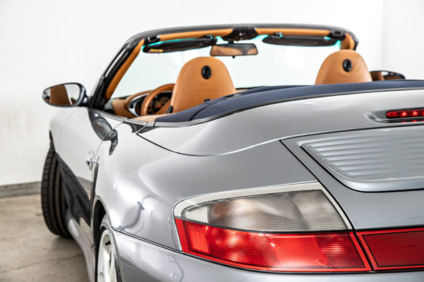 911 カレラ4Sカブリオレ