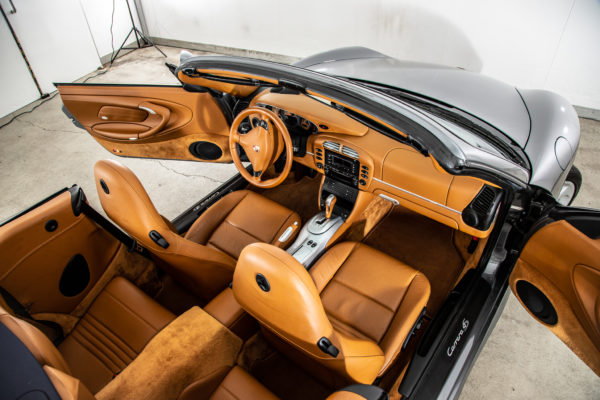 911 カレラ4Sカブリオレ