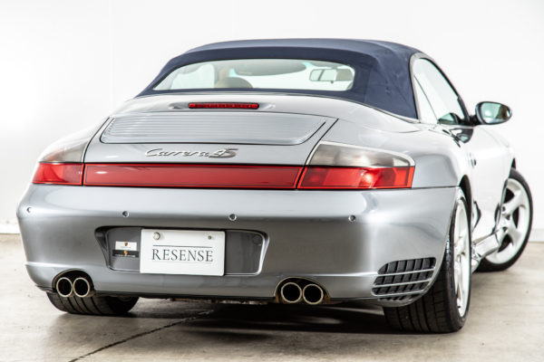 911 カレラ4Sカブリオレ