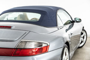 911 カレラ4Sカブリオレ