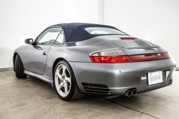 911 カレラ4Sカブリオレ