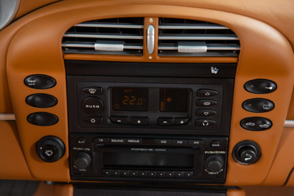 911 カレラ4Sカブリオレ