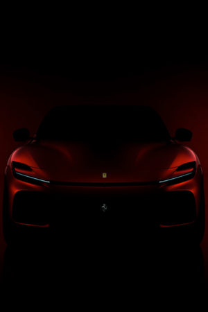 フェラーリSUV「プロサングエ」　9月公開確定　価格やサイズなど最新情報まとめ