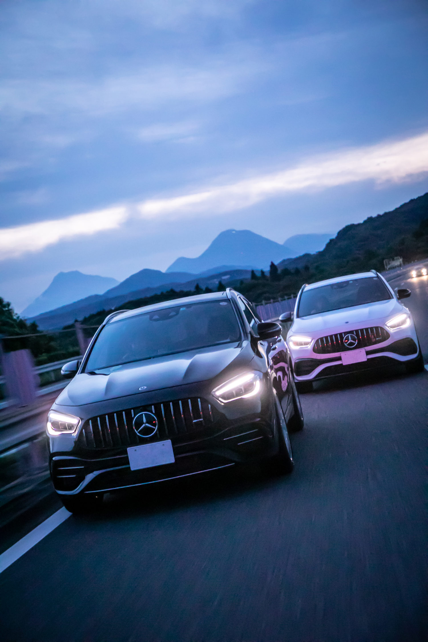 メルセデスAMG GLA 35 4MATIC（4WD/8AT）／GLA 45 S 4MATIC+（4WD/8AT）選ぶなら