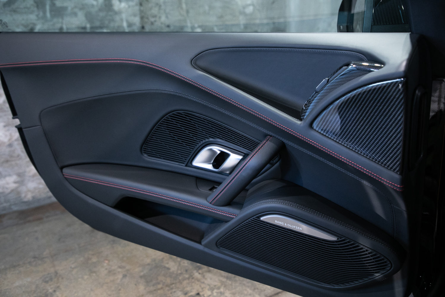 R8