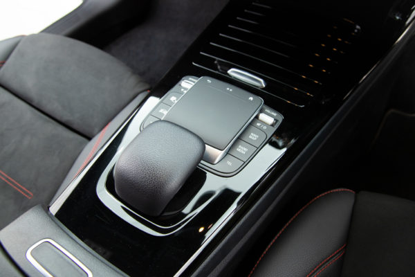 CLA200d AMGライン