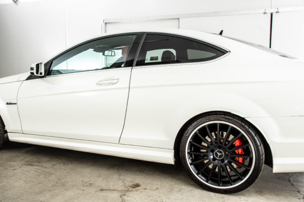 C63 クーペ AMGパフォーマンスパッケージ