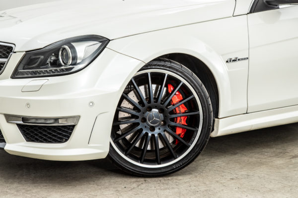 C63 クーペ AMGパフォーマンスパッケージ