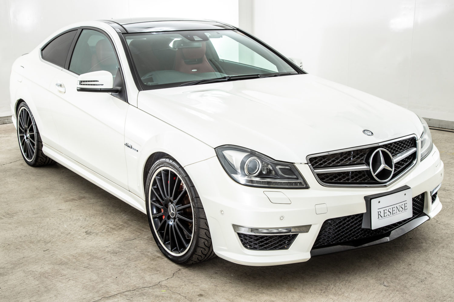 C63 クーペ　AMGパフォーマンスパッケージ