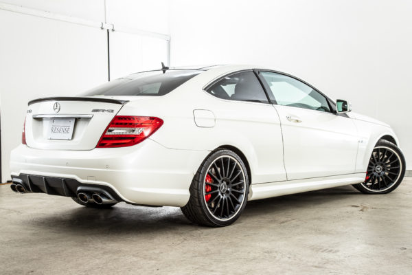C63 クーペ AMGパフォーマンスパッケージ