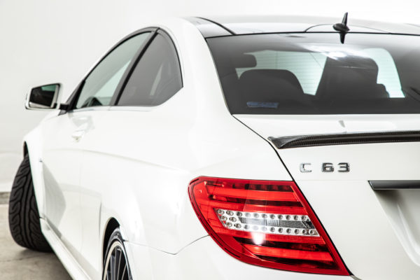 C63 クーペ AMGパフォーマンスパッケージ