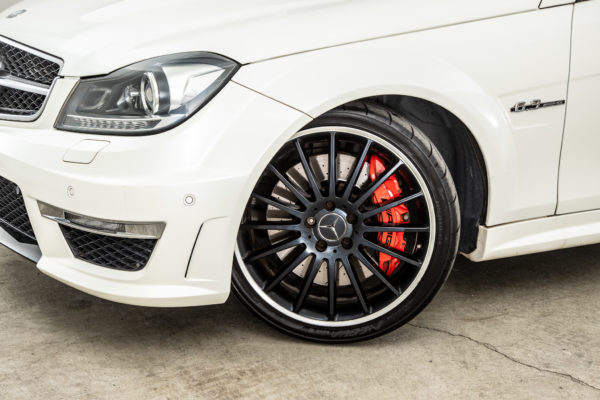 C63 クーペ AMGパフォーマンスパッケージ