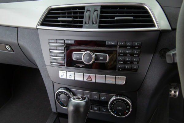 C63 クーペ AMGパフォーマンスパッケージ