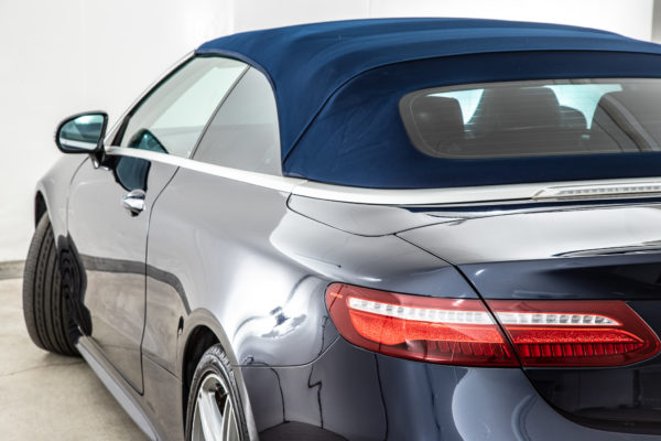 Eクラス E200 カブリオレ スポーツ