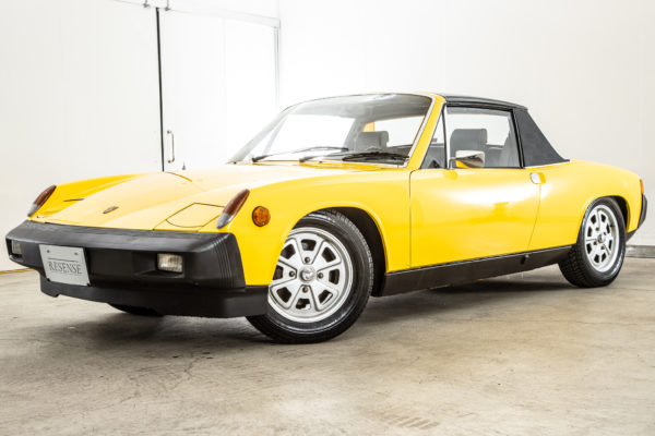 914