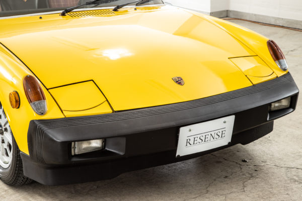 914