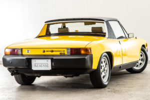 914