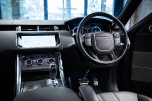 レンジローバー スポーツ HSE