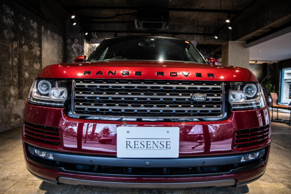 レンジローバー 3.0V6 Sチャージド(380ps)ヴォーグ 4WD