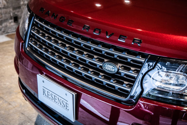 レンジローバー 3.0V6 Sチャージド(380ps)ヴォーグ 4WD