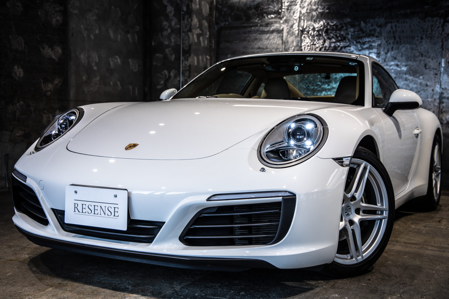 911　