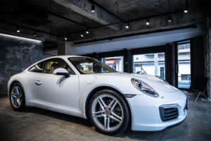 911　