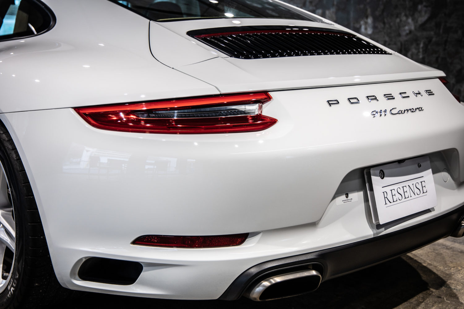 911　