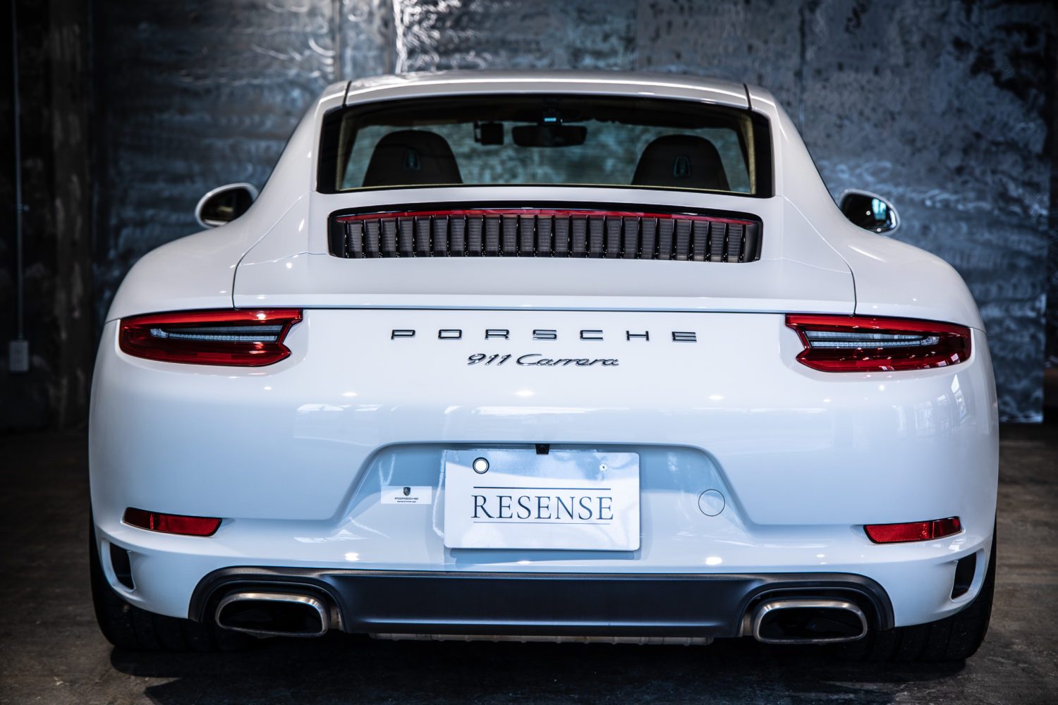 911　