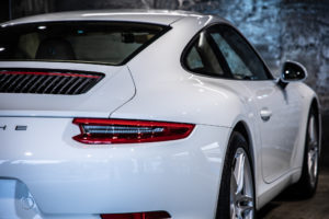 911　