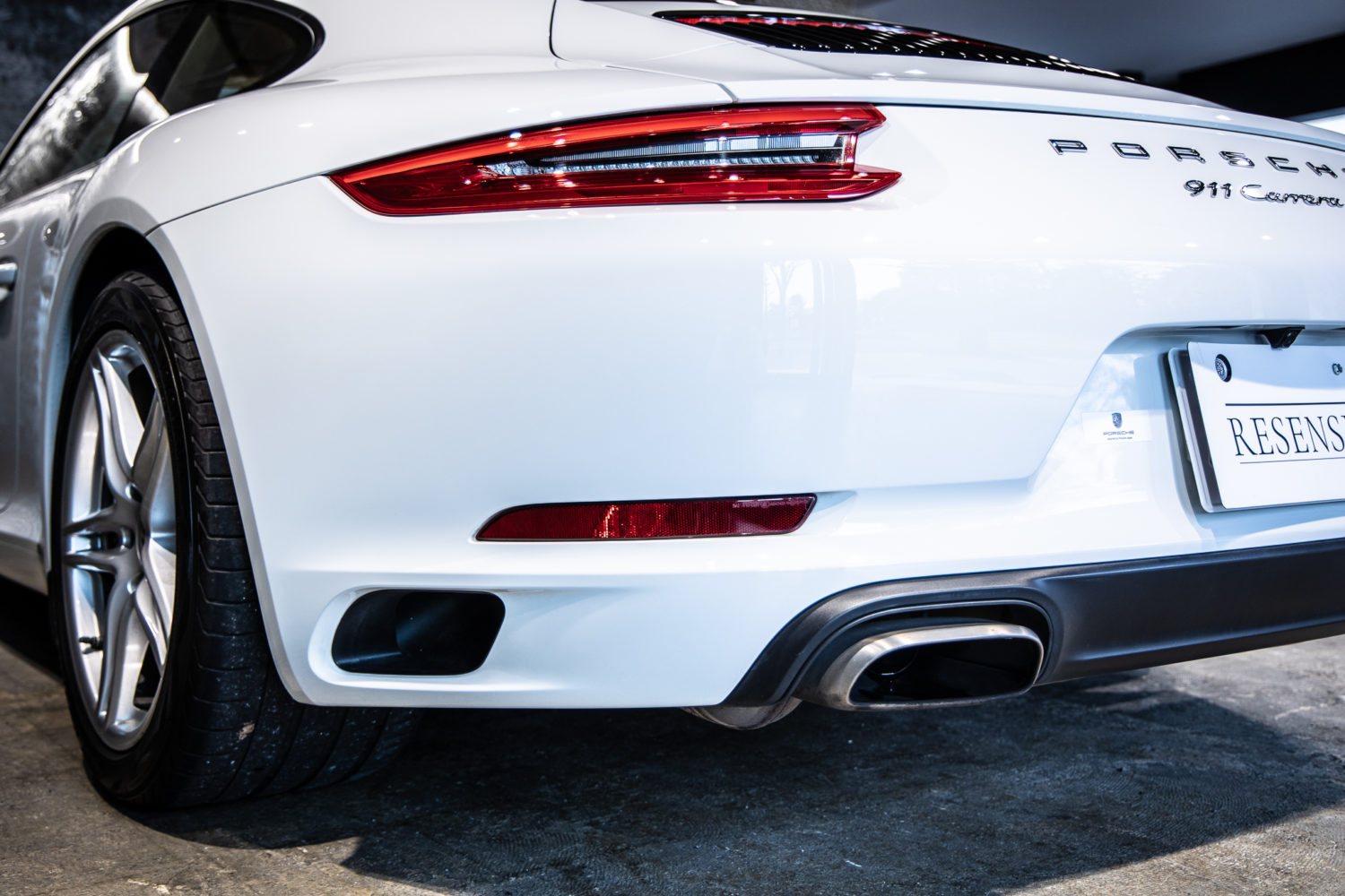911　