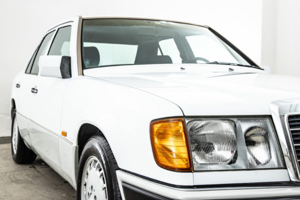 300E