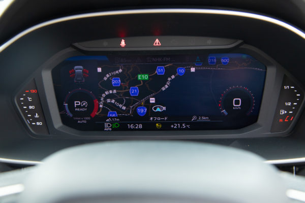 Q3 スポーツバック