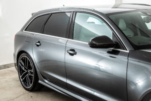 RS6アバント パフォーマンス