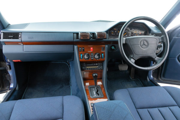 Eクラス E280