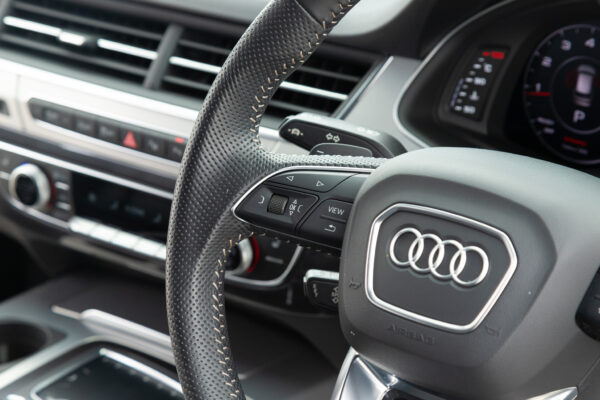 Q7 45TFSI クワトロ Sライン