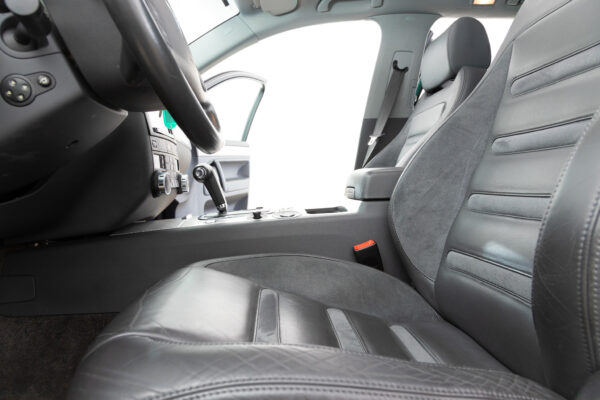 トゥアレグ W12スポーツ