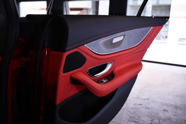 GT4ドアクーペ GT63S 4MATIC+