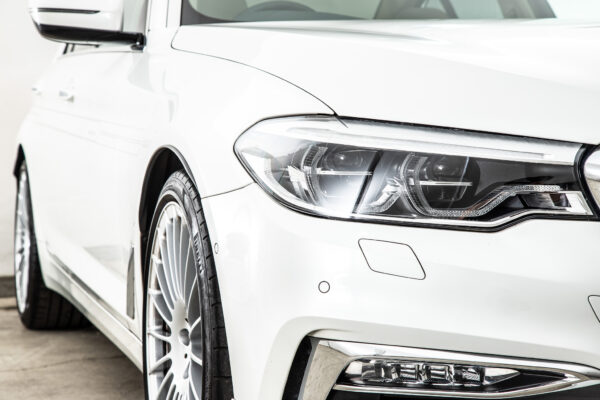 D5 Sビターボ リムジン アルラット 4WD