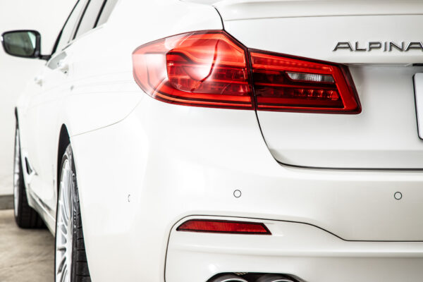 D5 Sビターボ リムジン アルラット 4WD