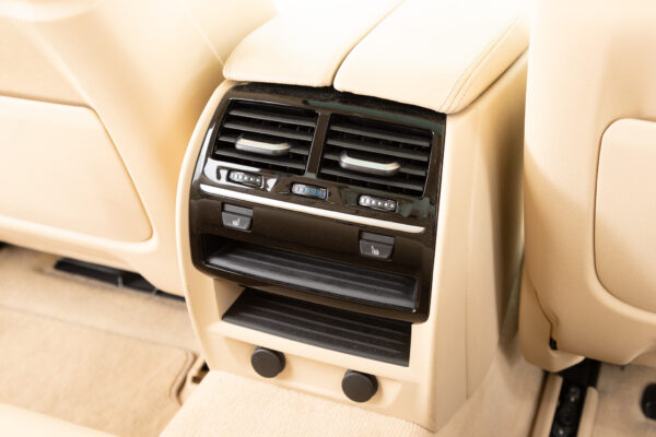 D5 Sビターボ リムジン アルラット 4WD