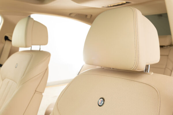 D5 Sビターボ リムジン アルラット 4WD