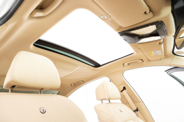 D5 Sビターボ リムジン アルラット 4WD