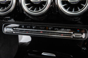 CLA200d シューティングブレーク AMGライン