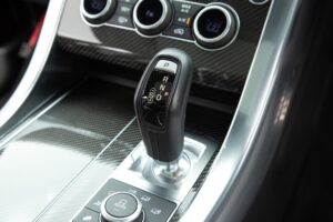 レンジローバー スポーツ SVR