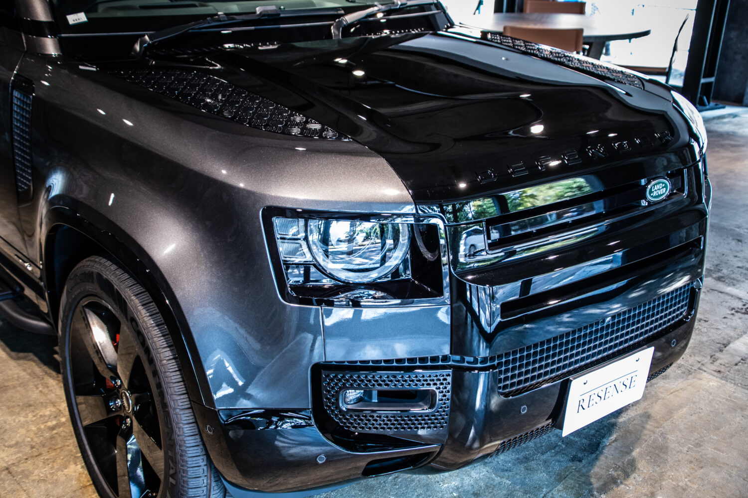 ディフェンダー 110 X 3.0L D300 4WD